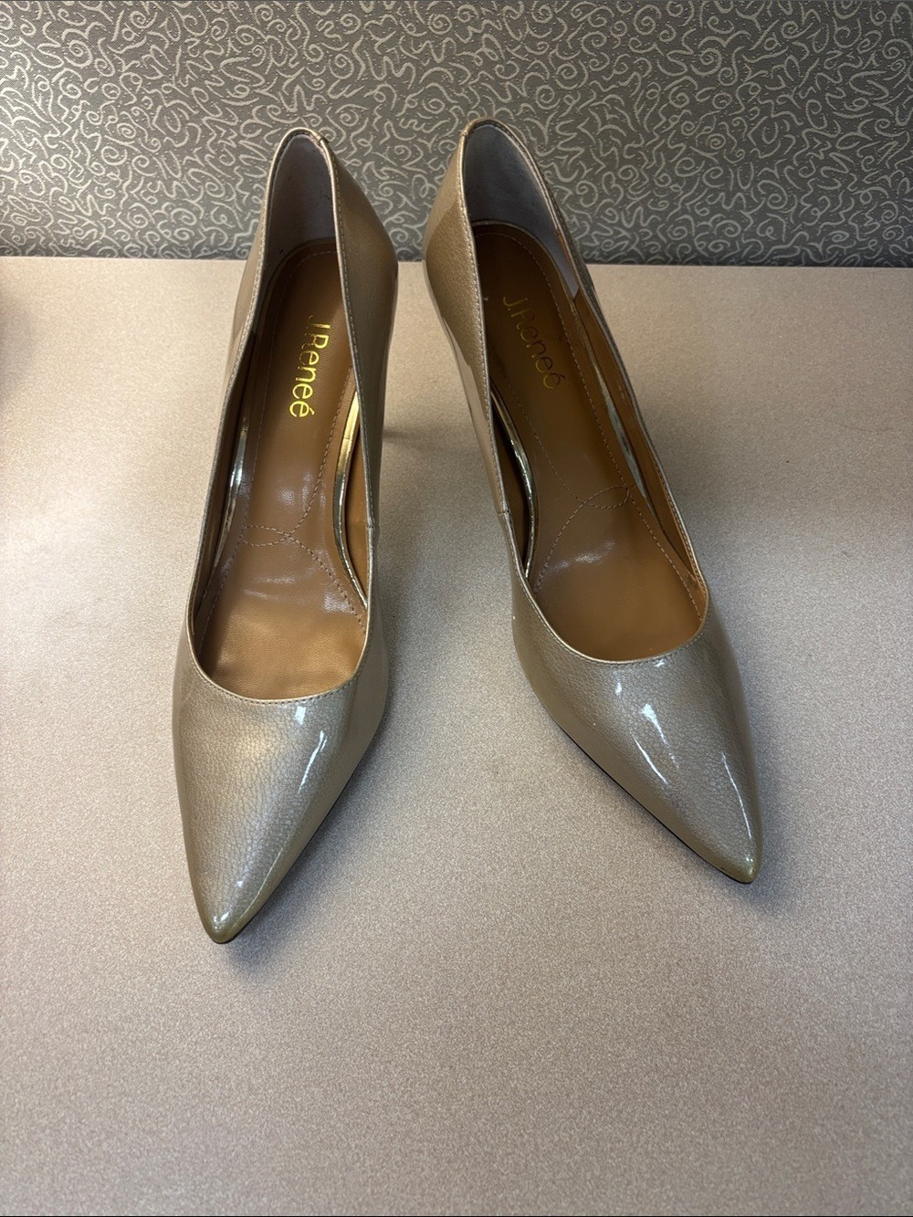 J. Renee’ Maressa Gold Patent Leather Ornate Heel Pointed Toe Pump - Sz 10.5